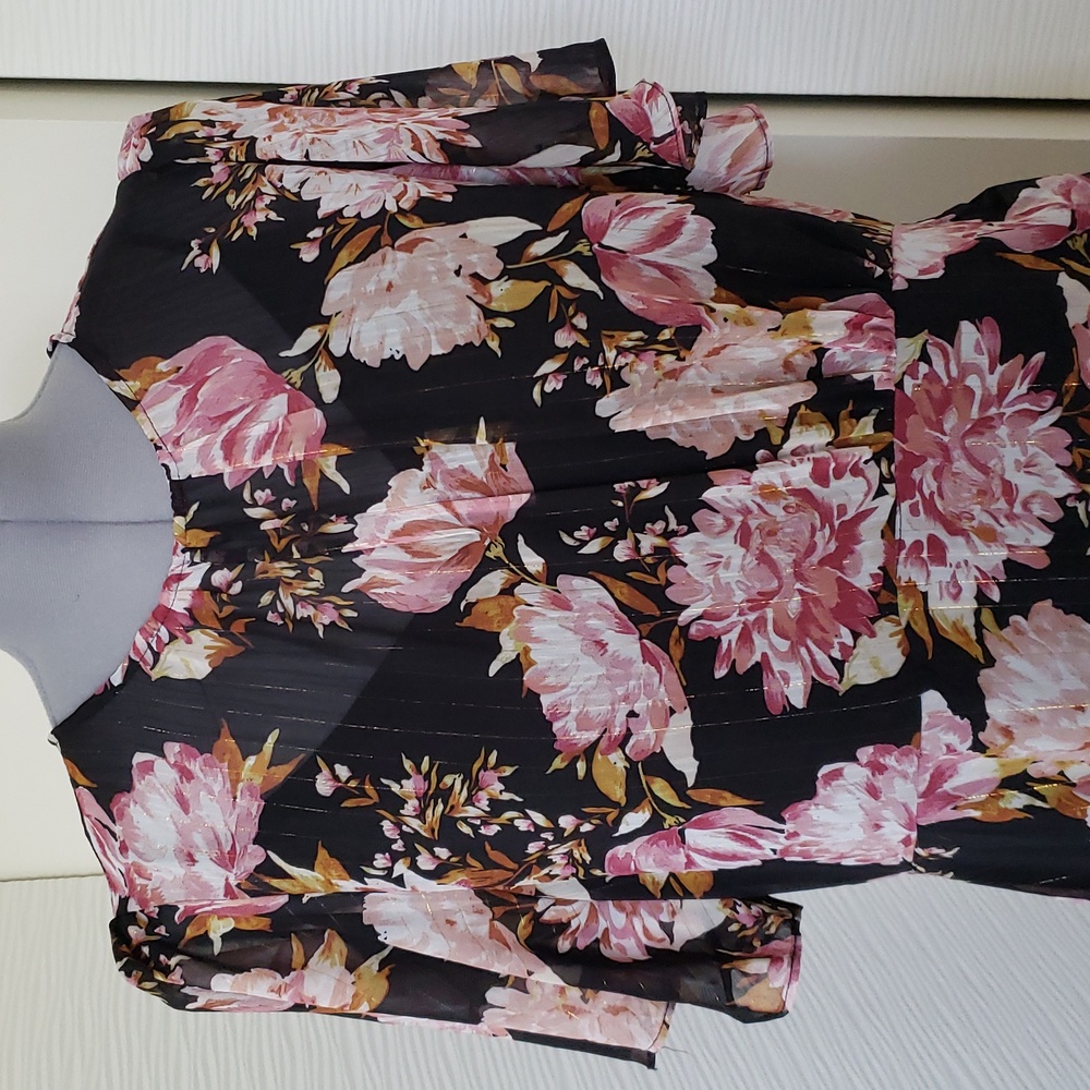 ASTR Floral Print Dress Size 1X - Picture 6 of 10